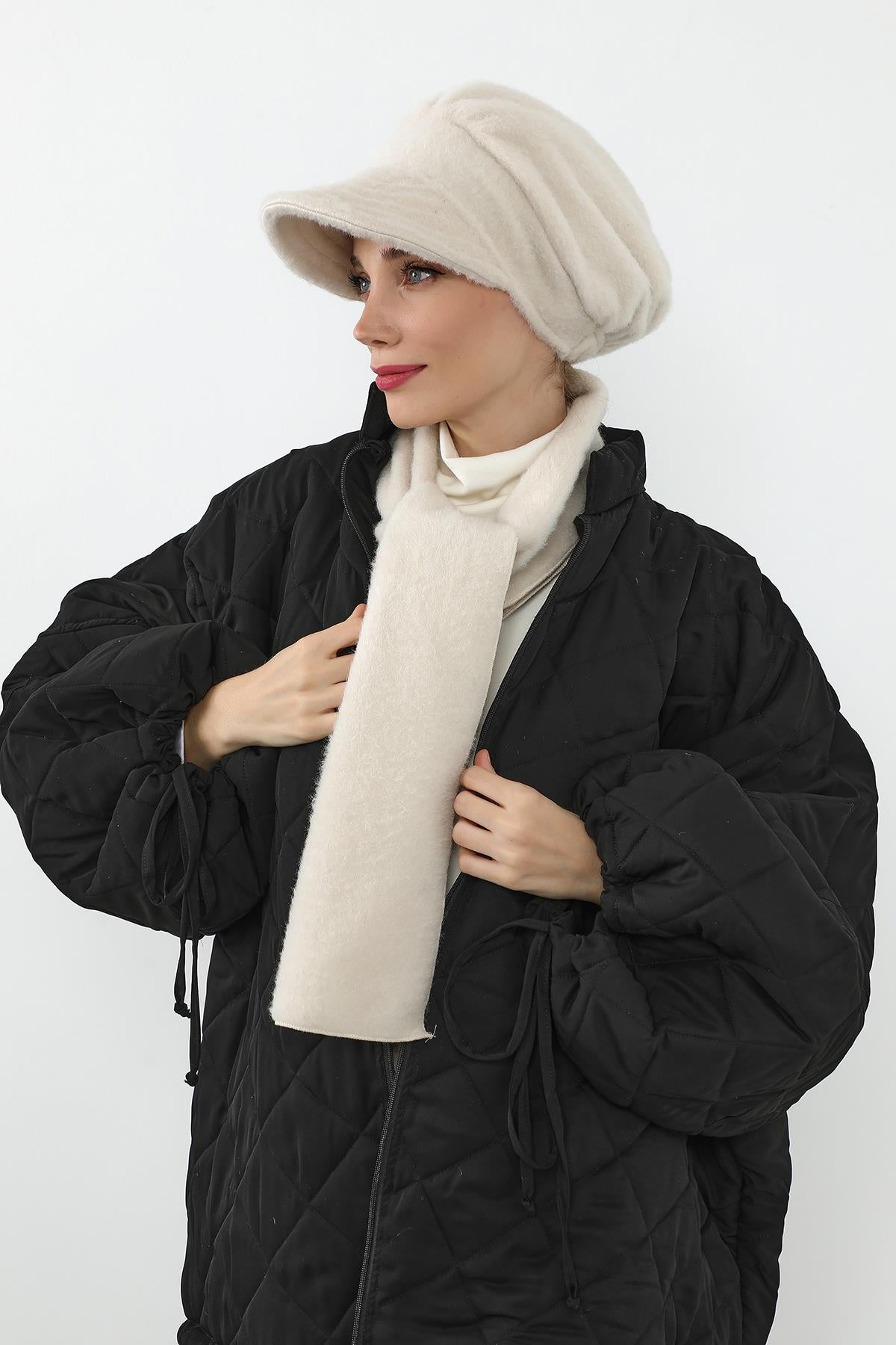 Kışlık Düz Kaşe Siperlikli Bone ve Atkı Takımı,BAT-2DK