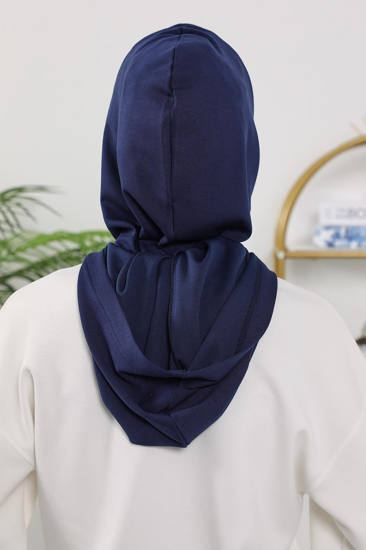 Kışlık Kapşon ve Kapatıcı Özellikli Kadın Hazır Bone,B-89O