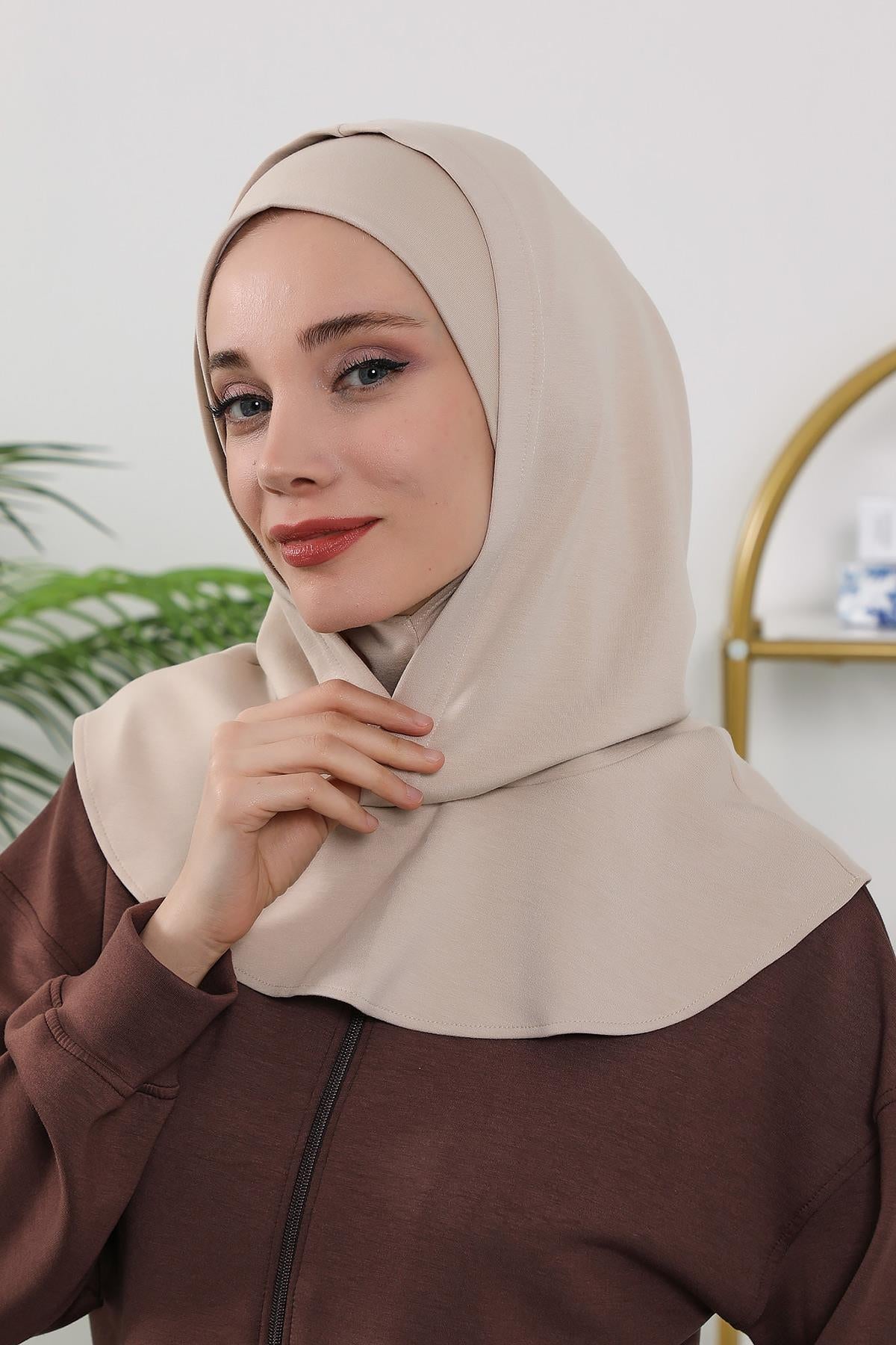 Kışlık Kapşon ve Kapatıcı Özellikli Kadın Hazır Bone,B-89O