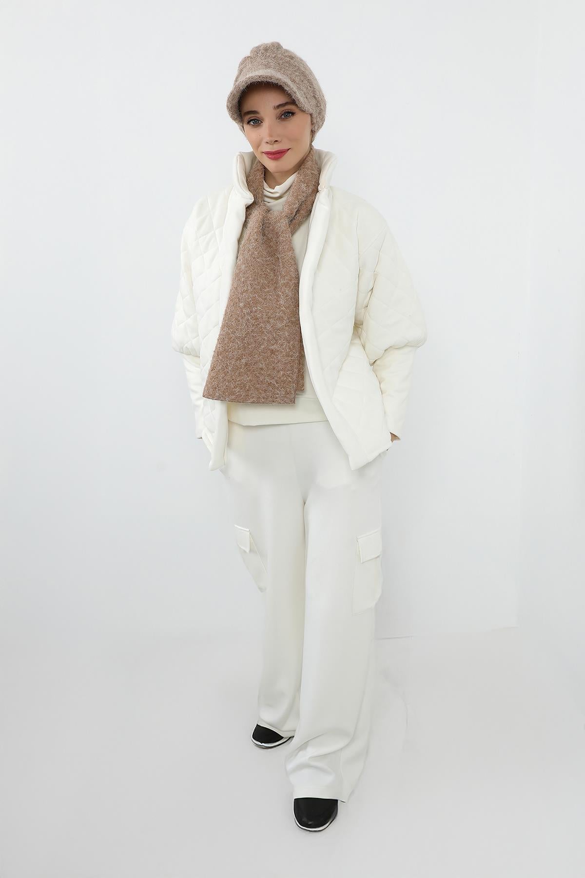 Kışlık Tüylü Kaşe Siperlikli Bone ve Atkı Takımı,BAT-2TK