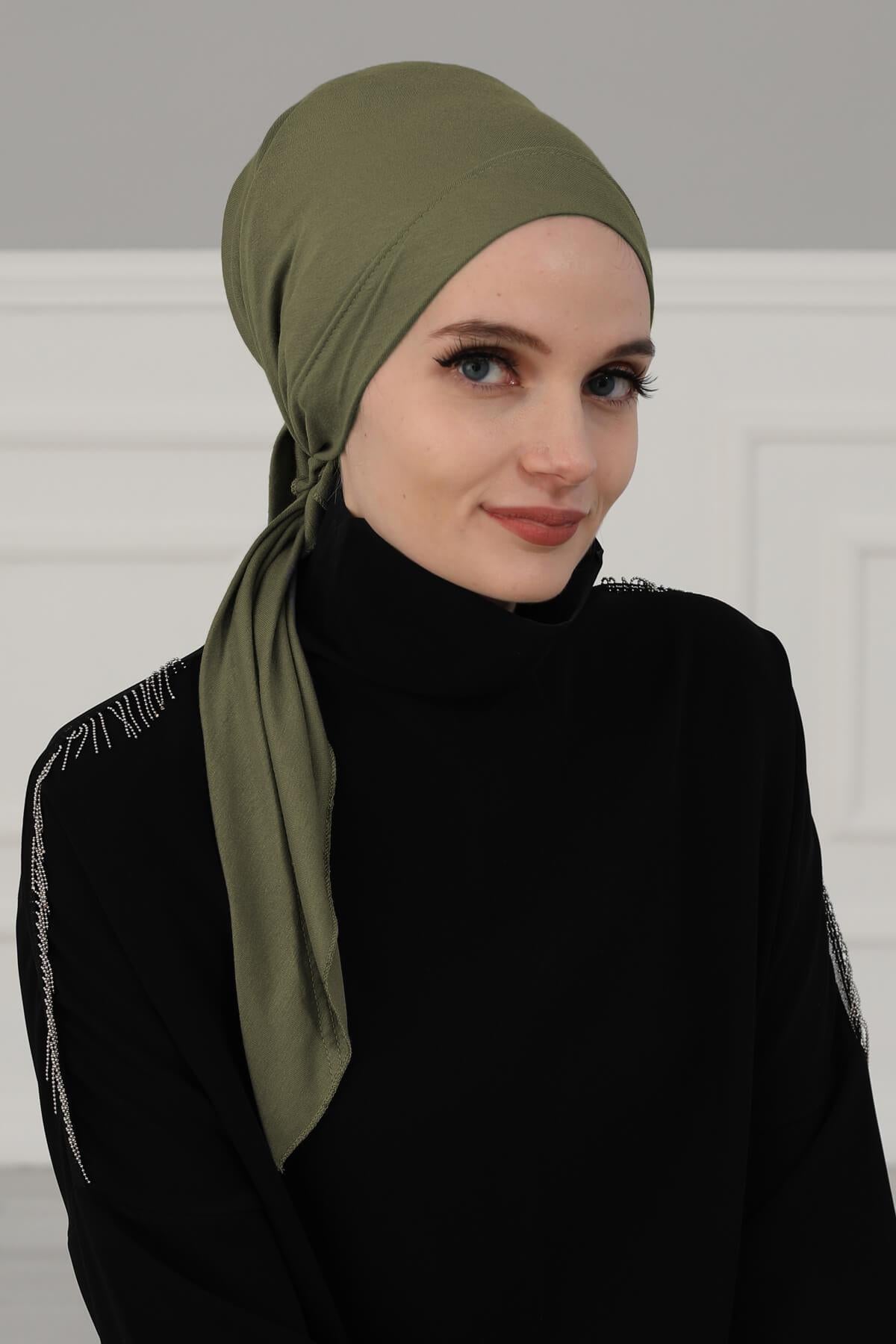 Kullanışlı Üçgen Eşarp,B-45