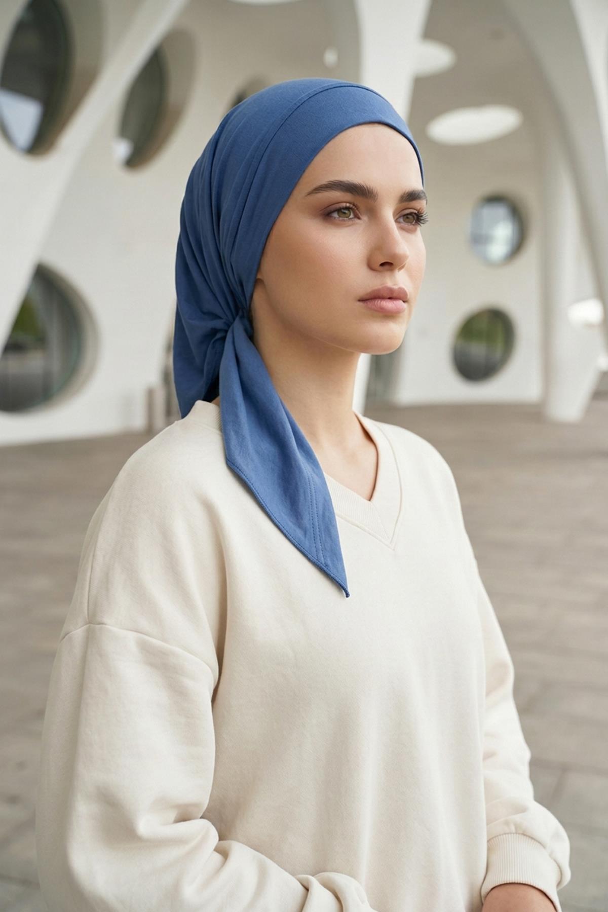 Kullanışlı Üçgen Eşarp,B-45