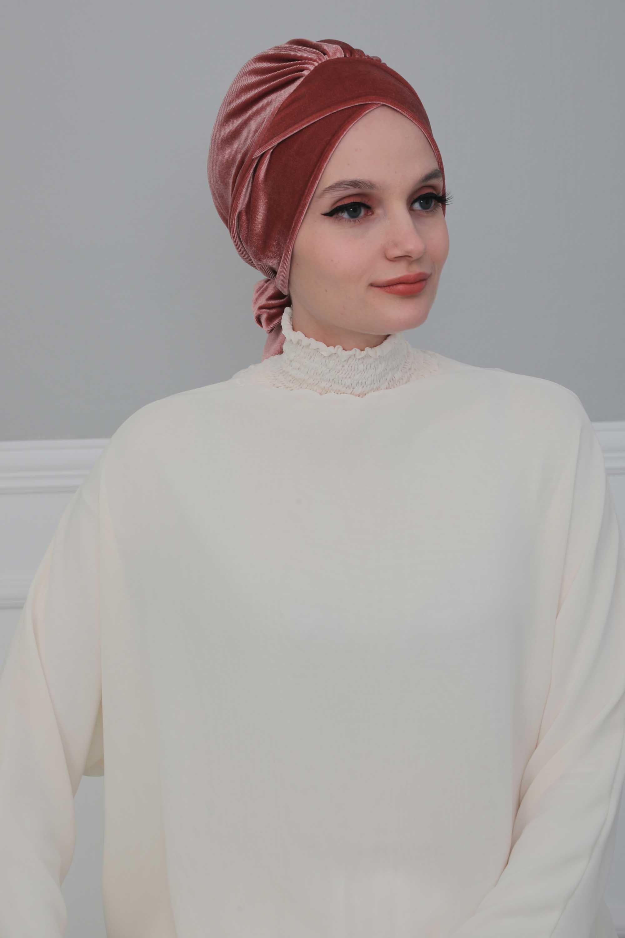 Kuşaklı Kadife Bone,B-31K