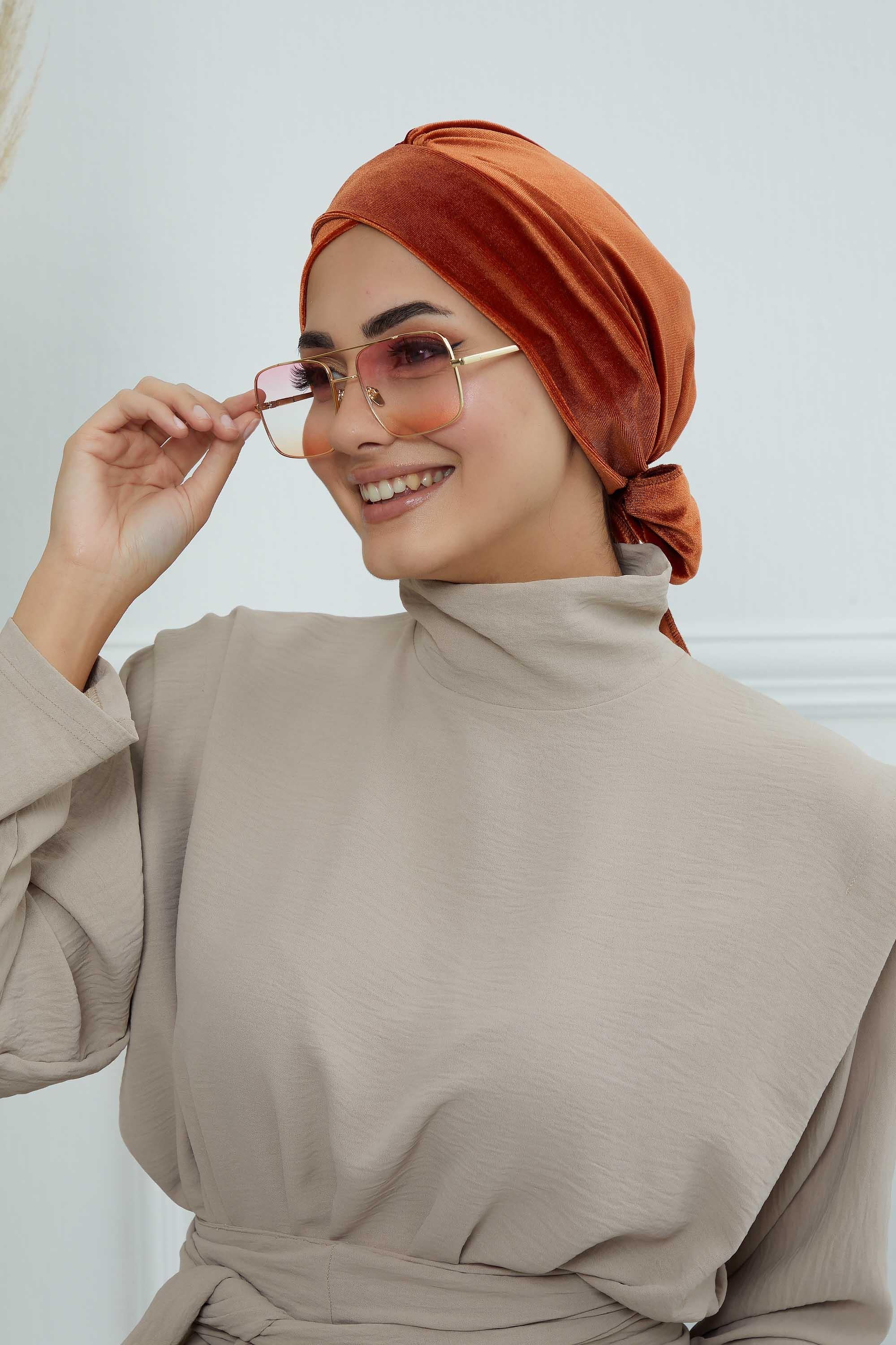 Kuşaklı Kadife Bone,B-31K