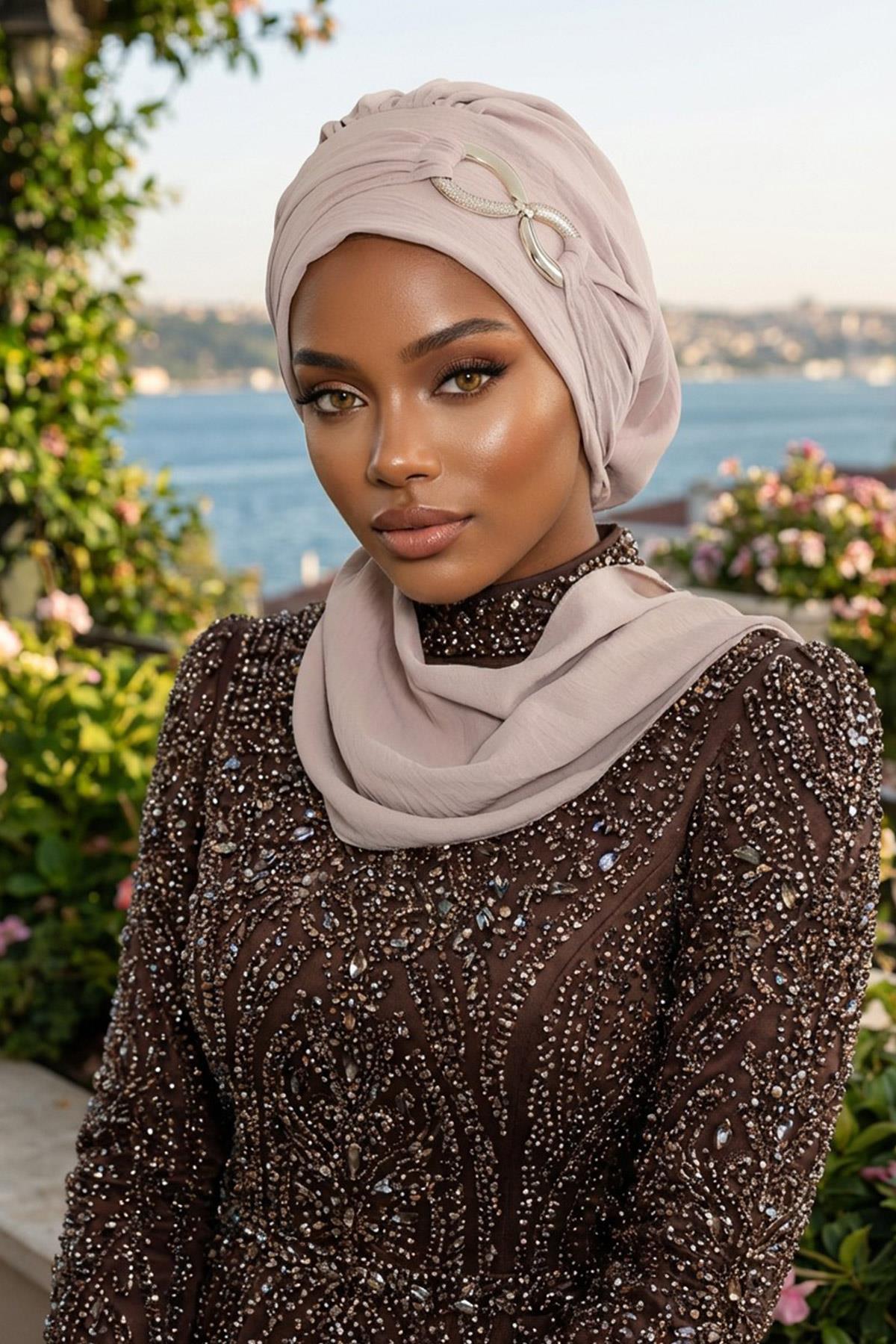 Metal Aksesuarlı Şık Hazır Türban,HT-94