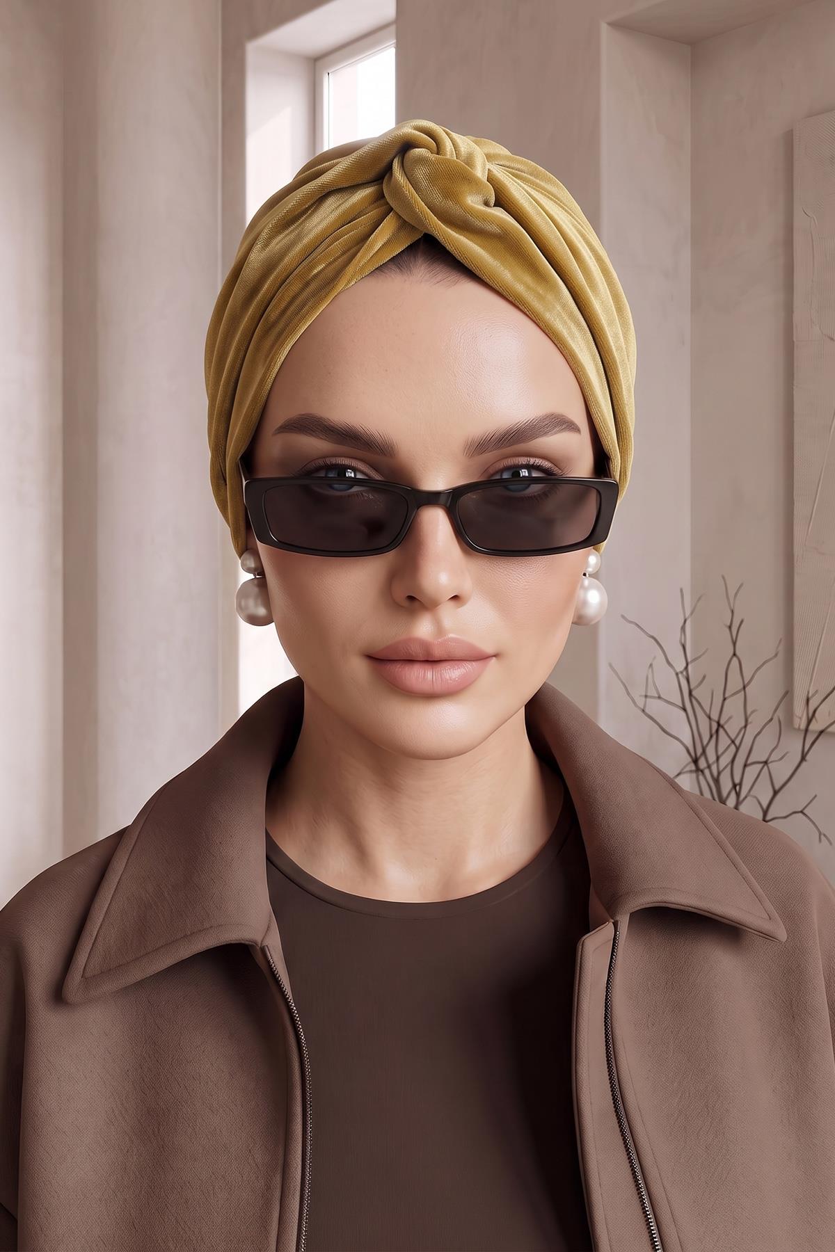 Mihrace Kadife Bone,B-4K