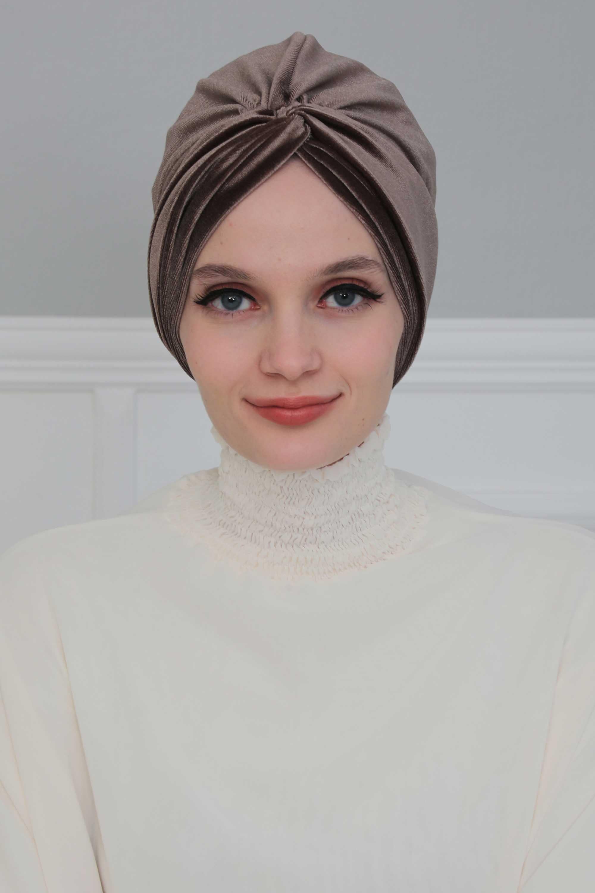 Mihrace Kadife Bone,B-4K