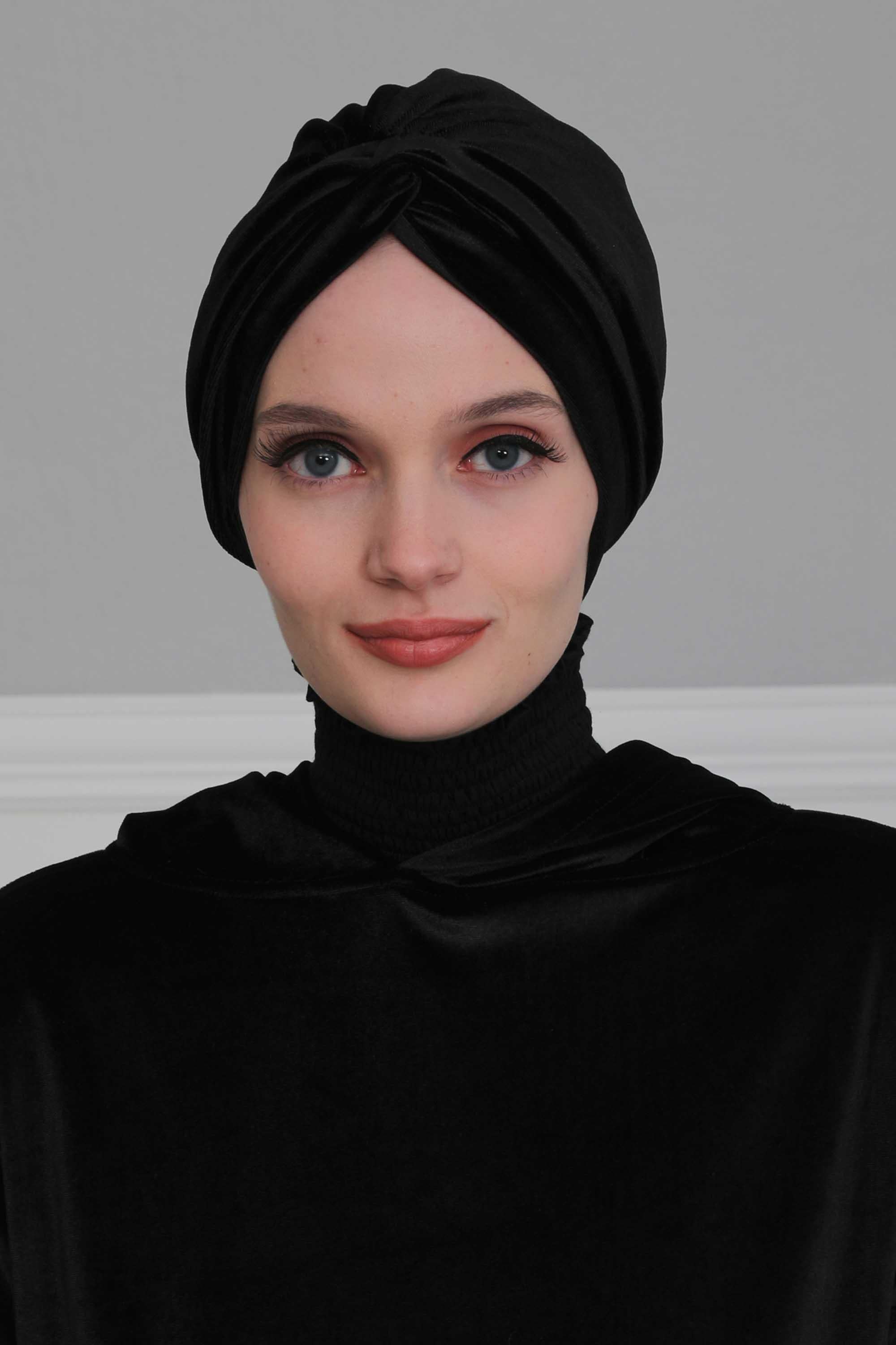 Mihrace Kadife Bone,B-4K