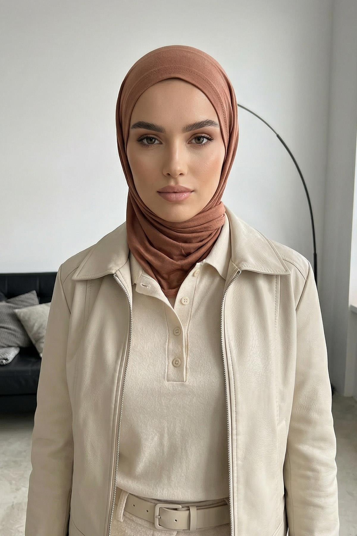 Nefes Alan, Esnek, Günlük Konforlu Kaymaz Penye Üçgen Eşarp,B-41