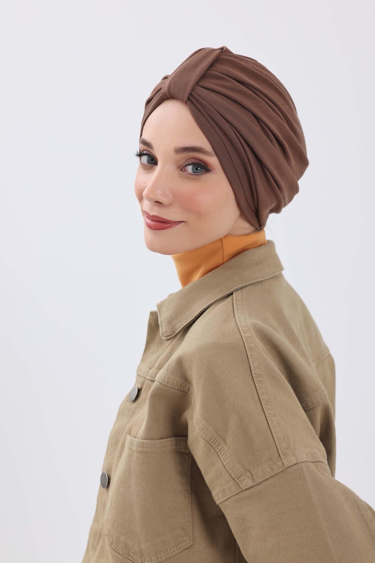 Ön Kemer Detaylı Bone,B-68RB