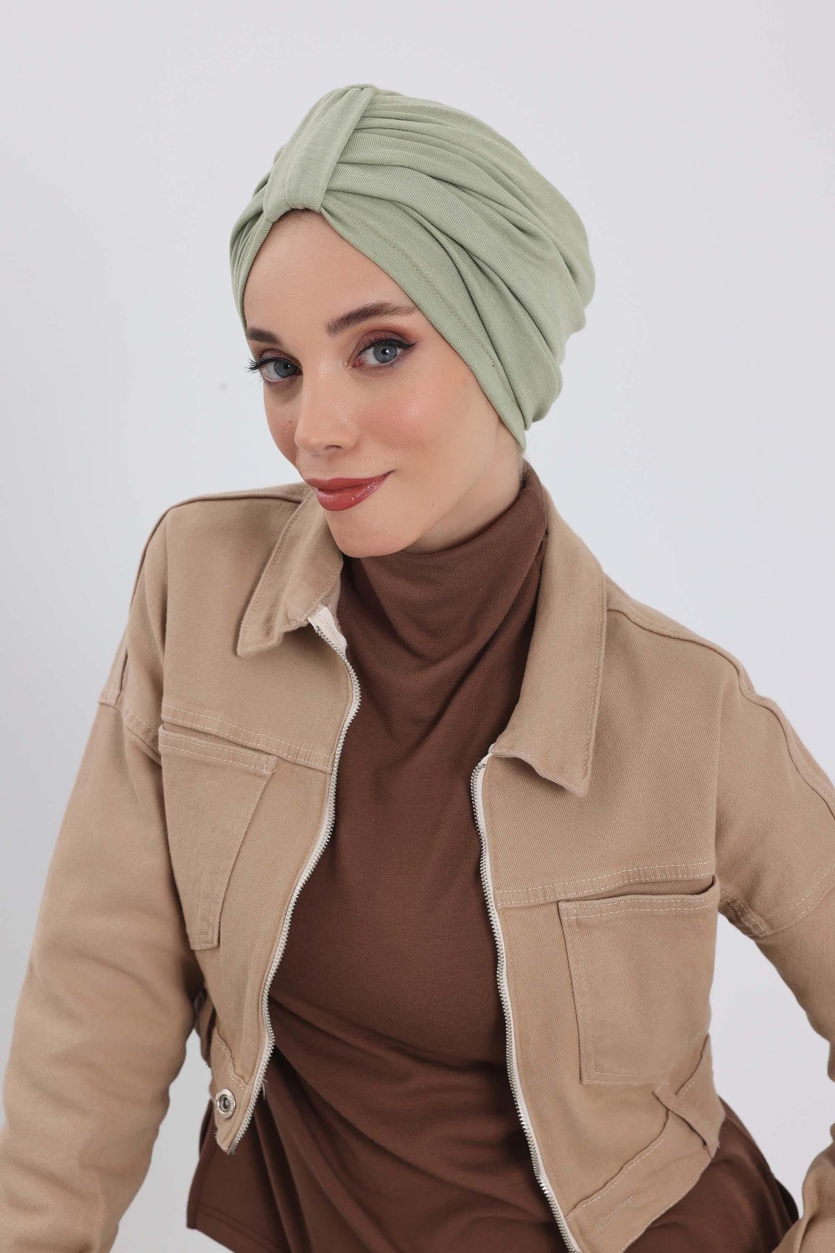 Ön Kemer Detaylı Bone,B-68RB
