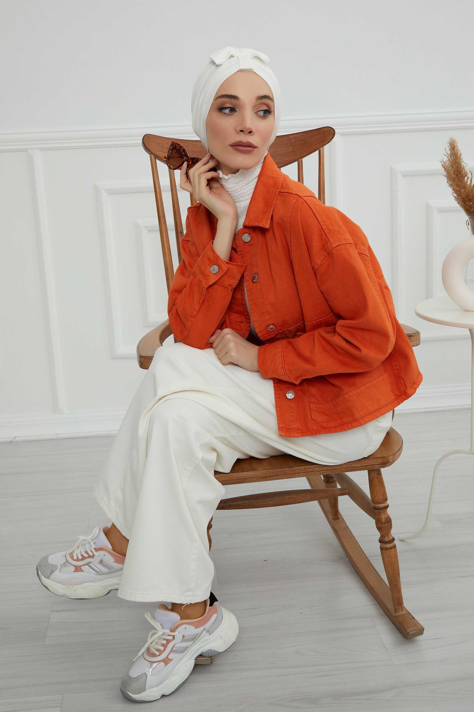 Önden Fiyonklu Bone,B-7