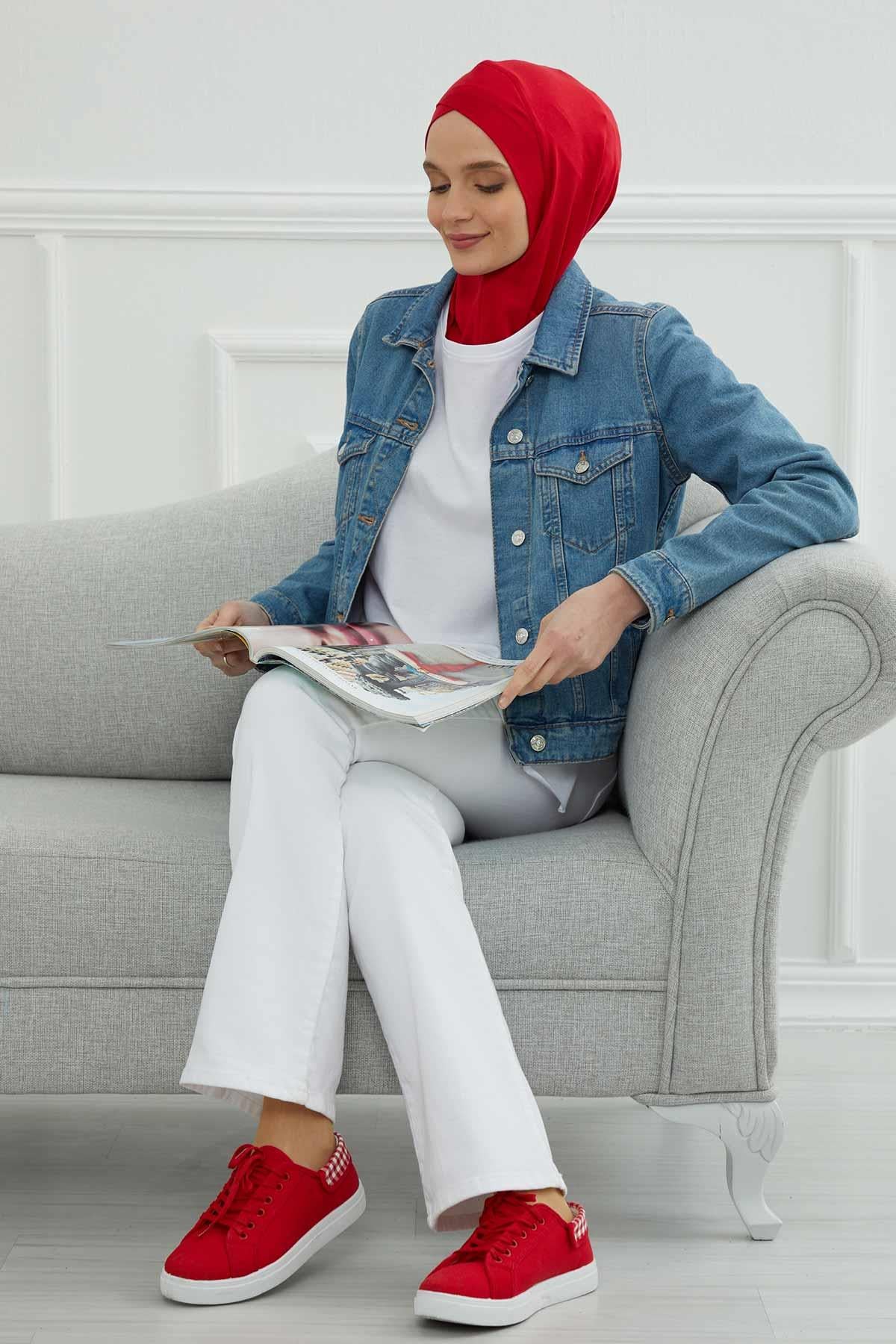 Önü Çapraz Detaylı Penye Bone,TB-4,TB-4