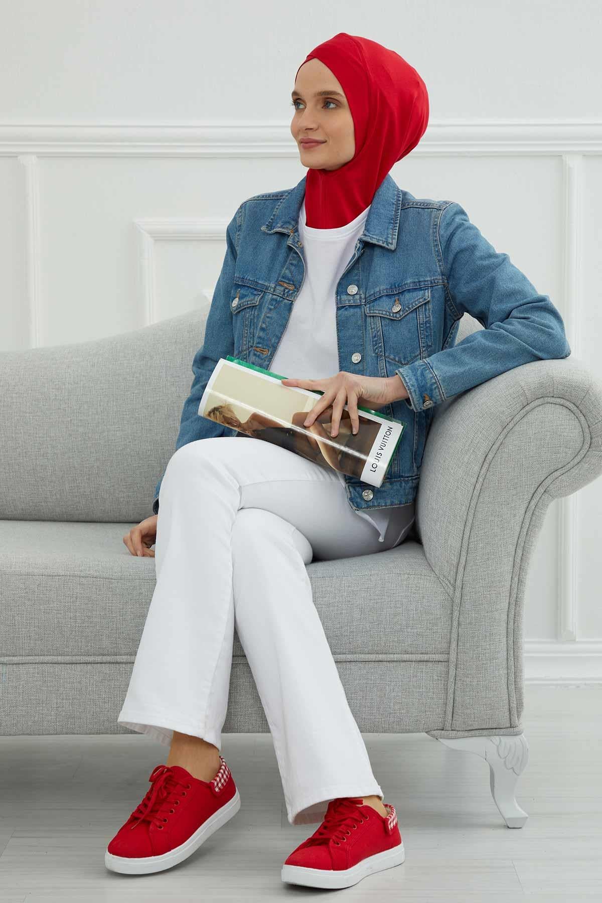 Önü Çapraz Detaylı Penye Bone,TB-4,TB-4