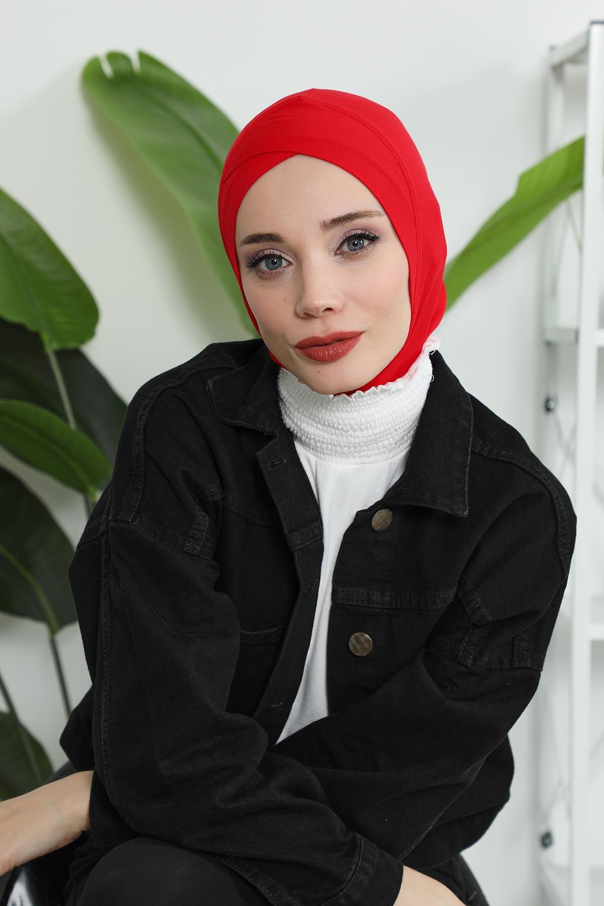 Önü Çapraz Detaylı Penye Bone,TB-4,TB-4