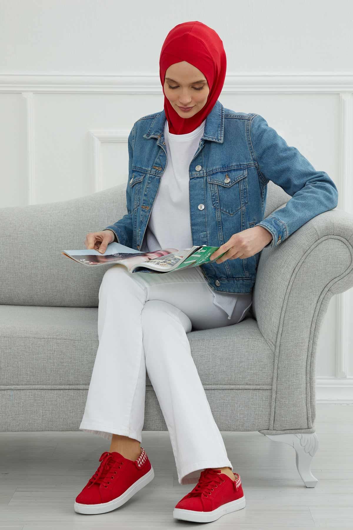 Önü Çapraz Detaylı Penye Bone,TB-4,TB-4