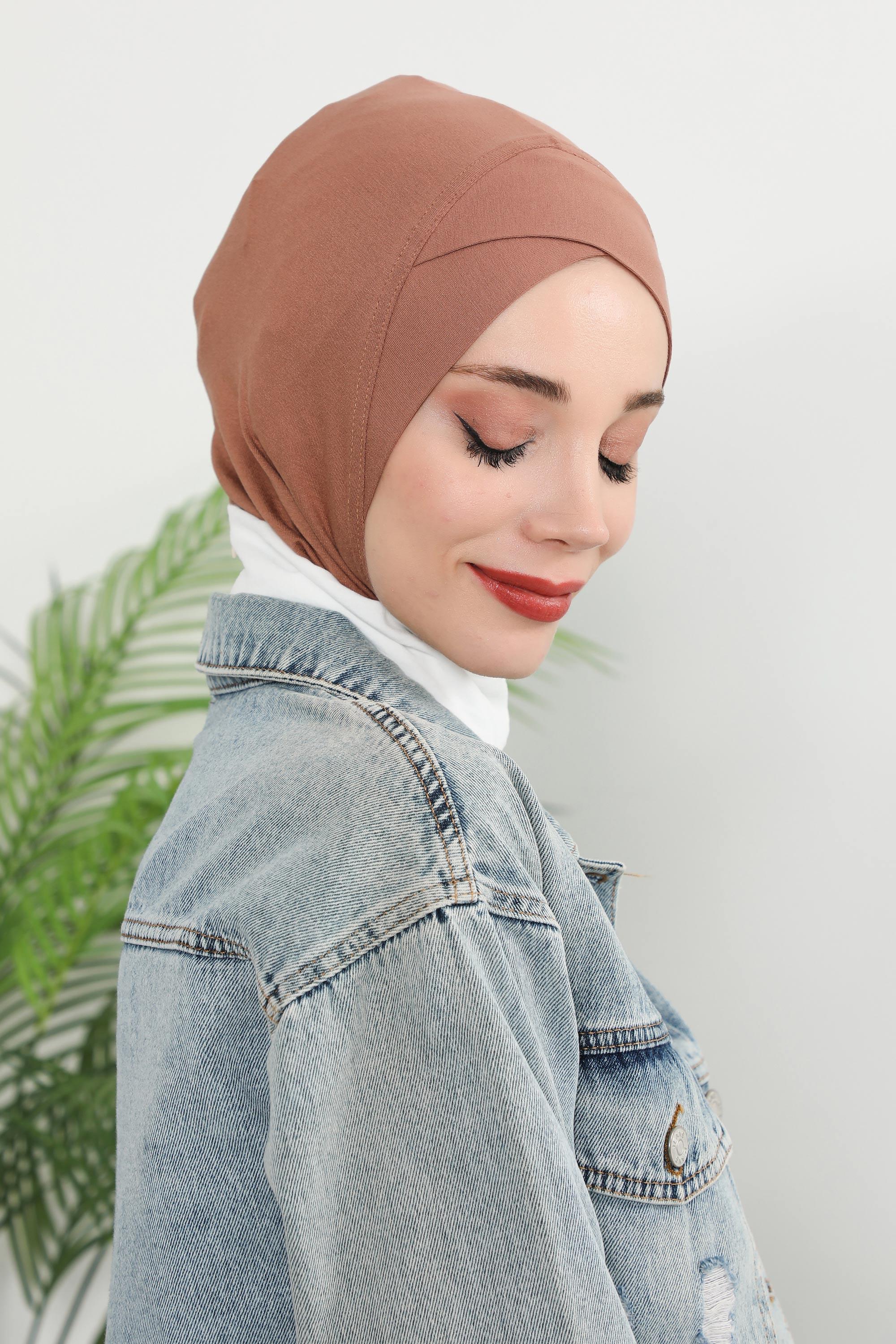 Önü Çapraz Detaylı Penye Bone,TB-4,TB-4