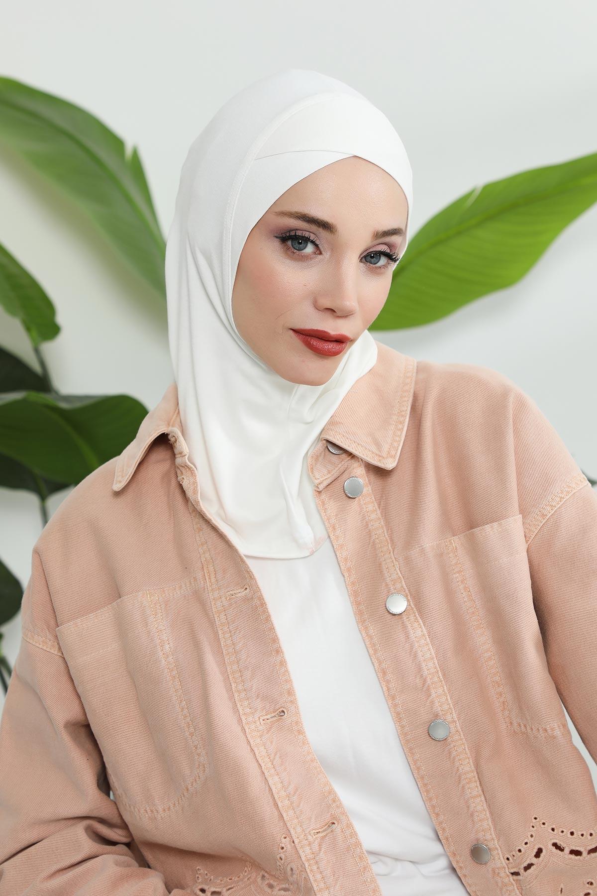 Önü Çapraz Detaylı Penye Bone,TB-4,TB-4