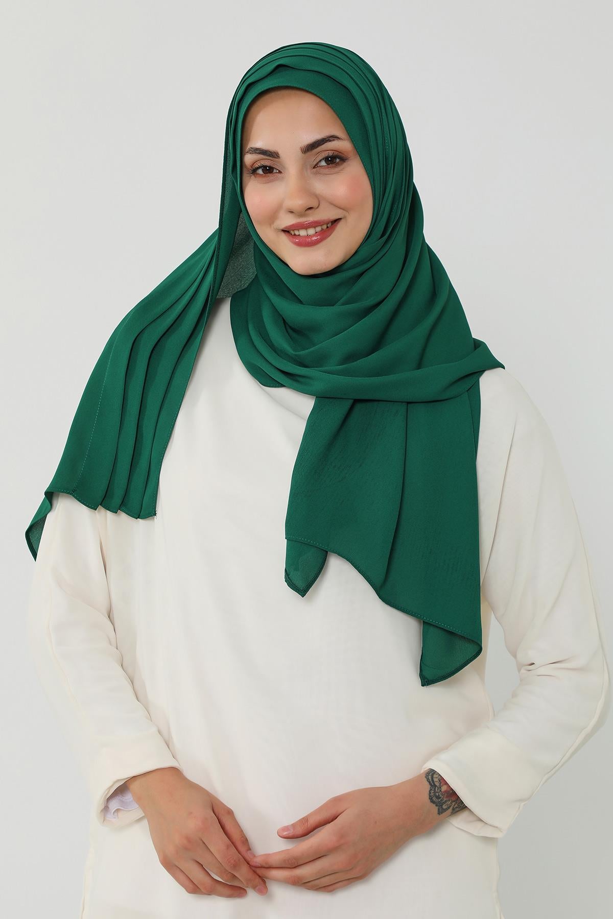 Penye İç Boneli Pileli Krep Şal,PS-47