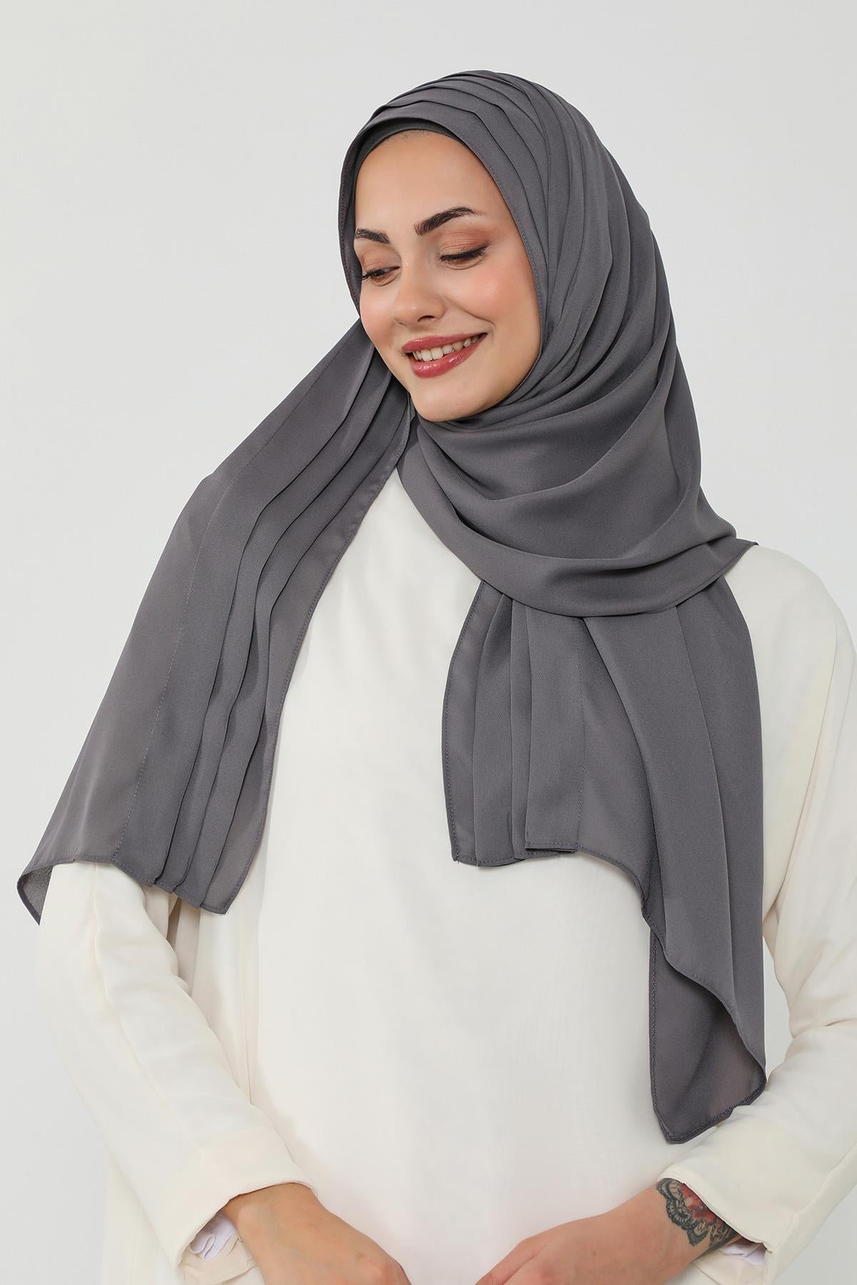 Penye İç Boneli Pileli Krep Şal,PS-47