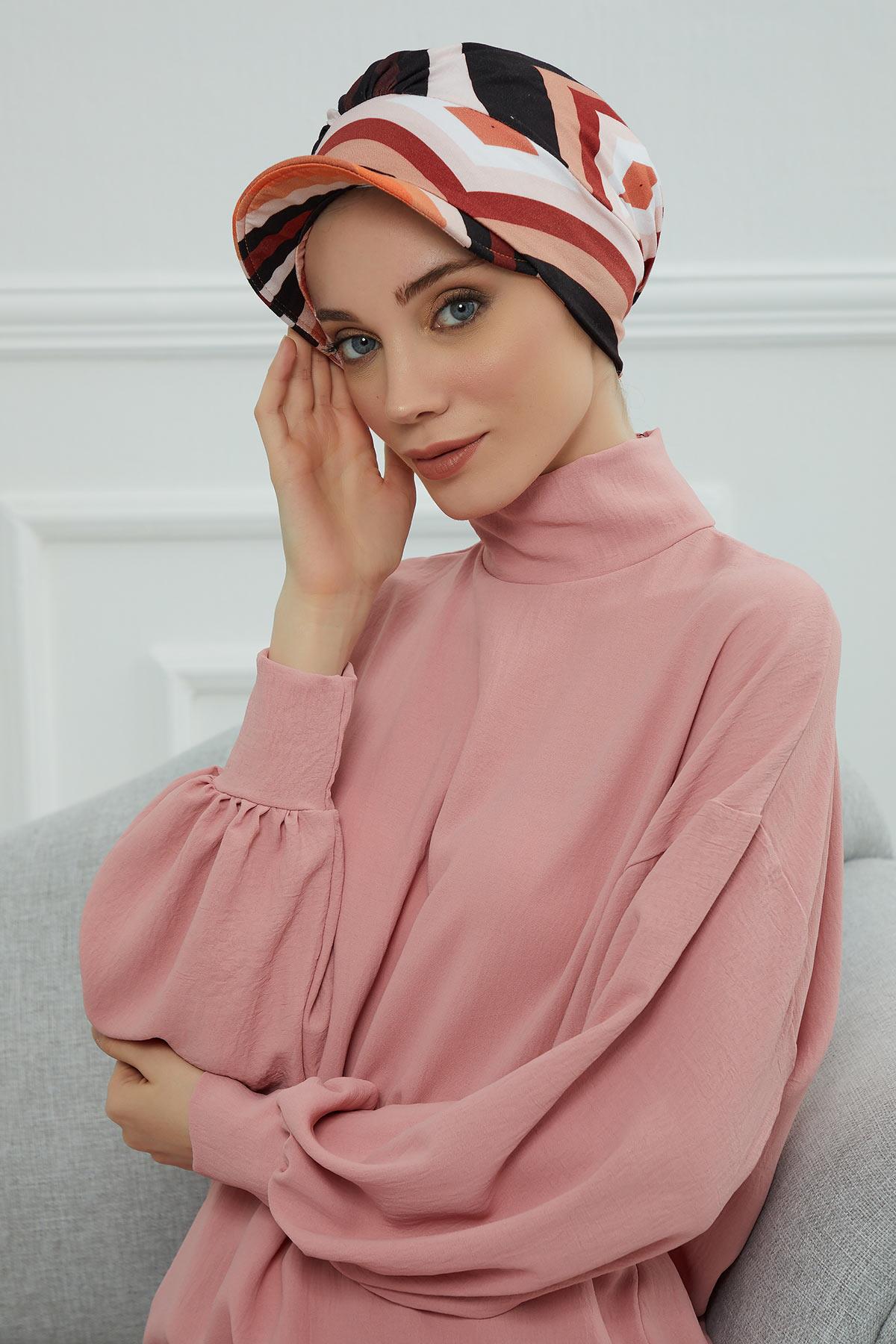 Şapkalı Desenli Penye Bone,B-30YD