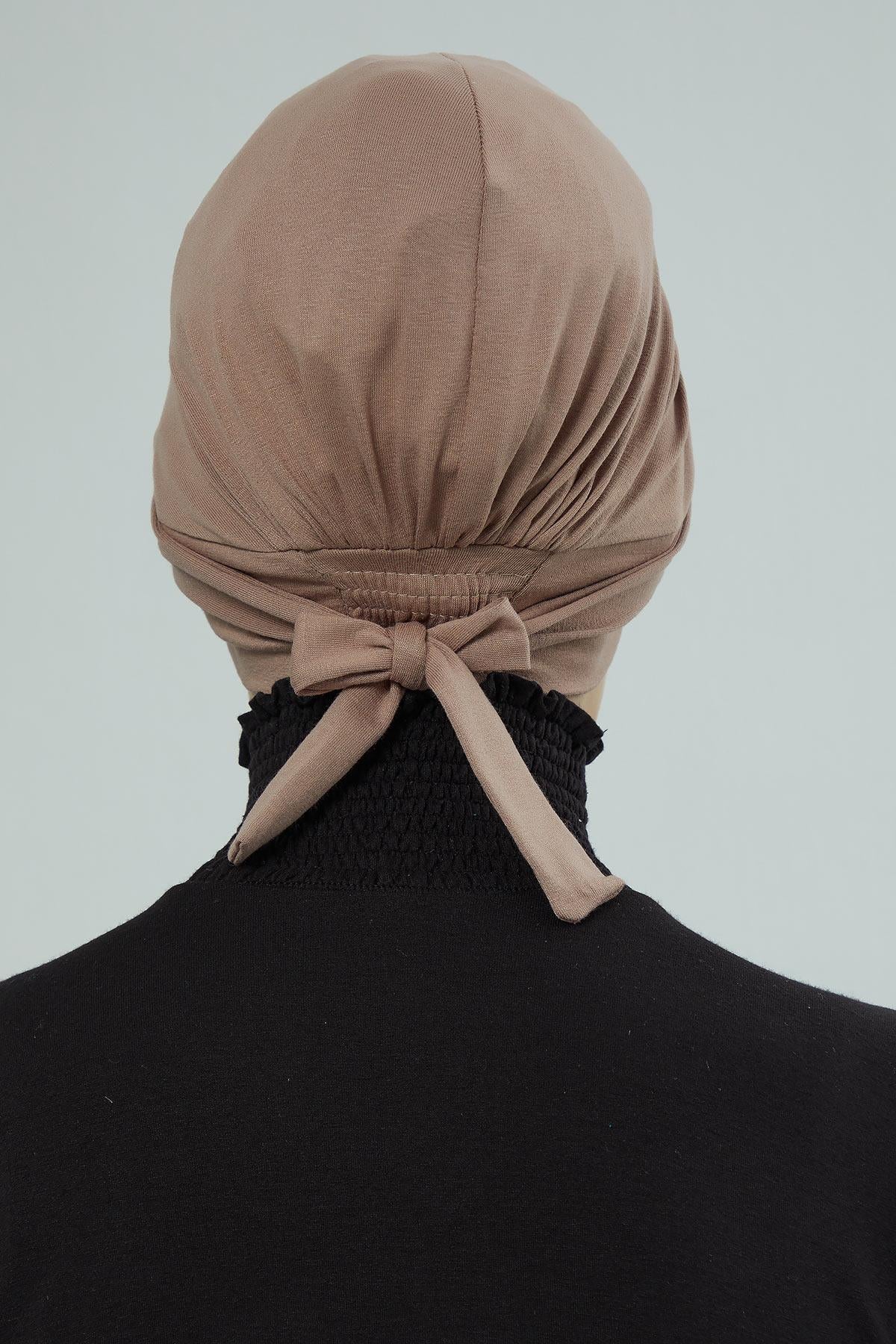 Siperlik Detaylı Penye Bone,B-66