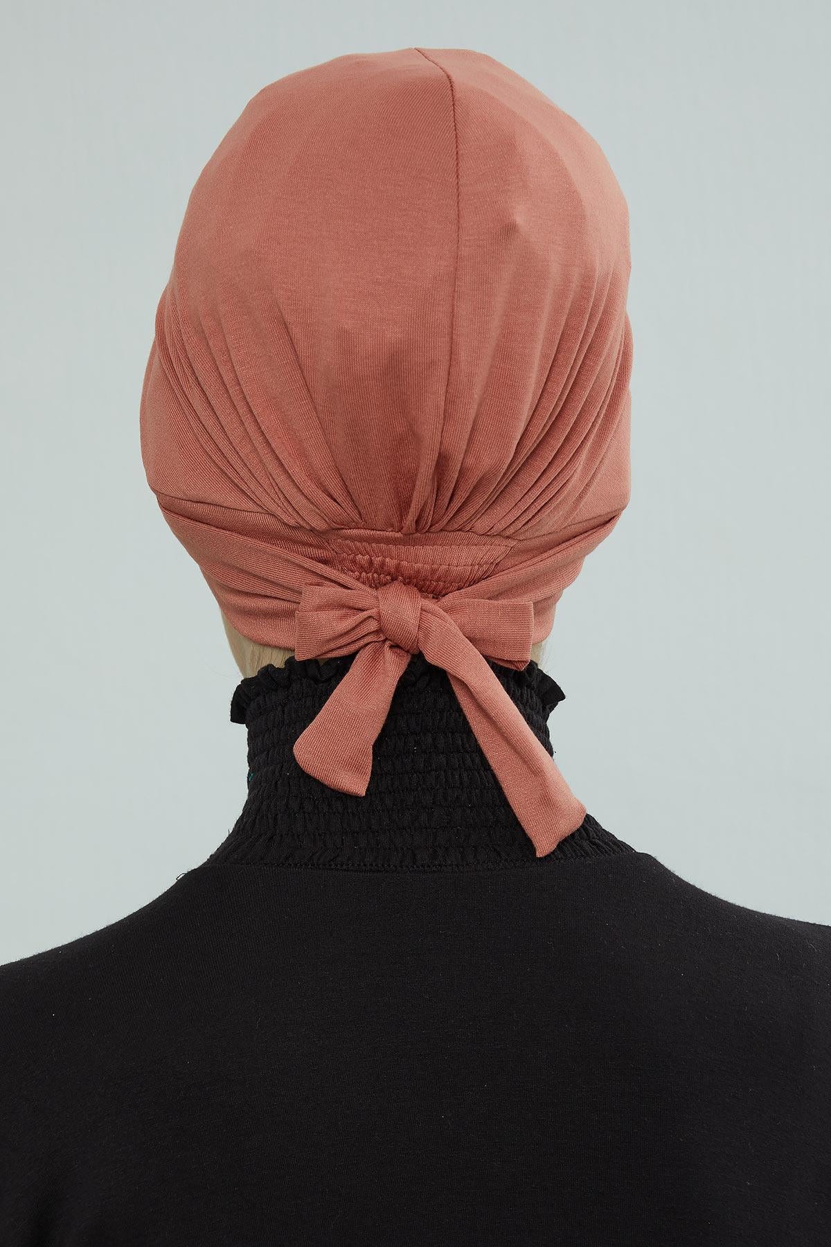 Siperlik Detaylı Penye Bone,B-66