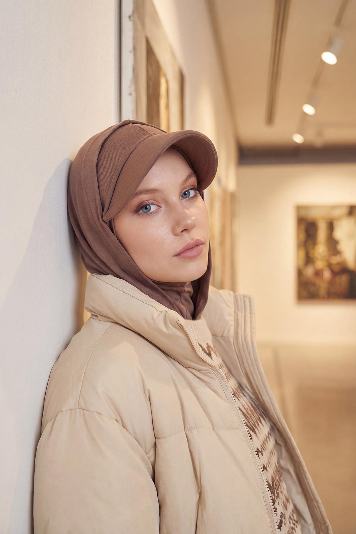 Siperlik ve Kapatıcı Özellikli Penye Kadın Hazır Bone,B-88P