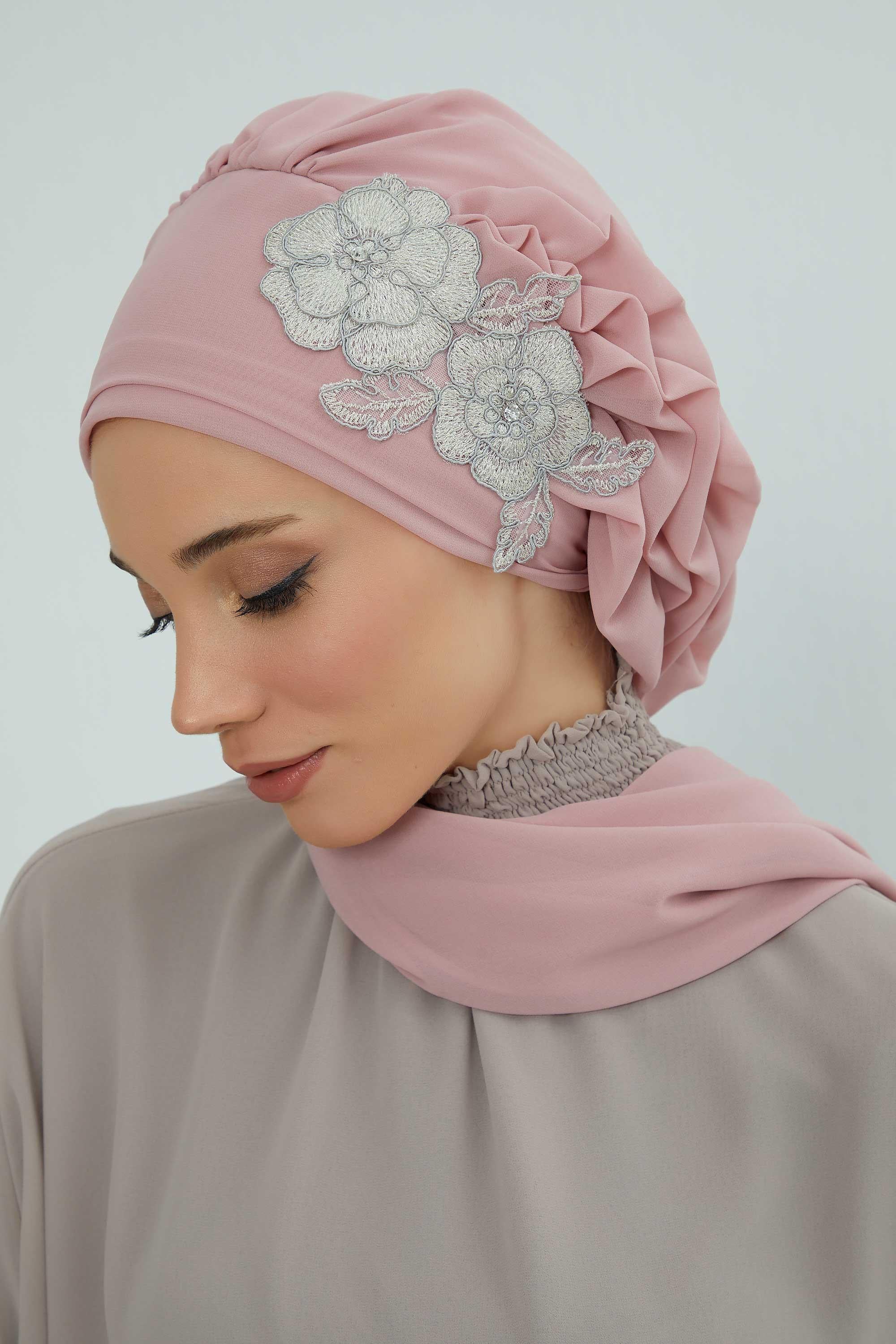 Yandan Fırfırlı Çiçek Aksesuarlı Şifon Hazır Türban,HT-102,HT-102