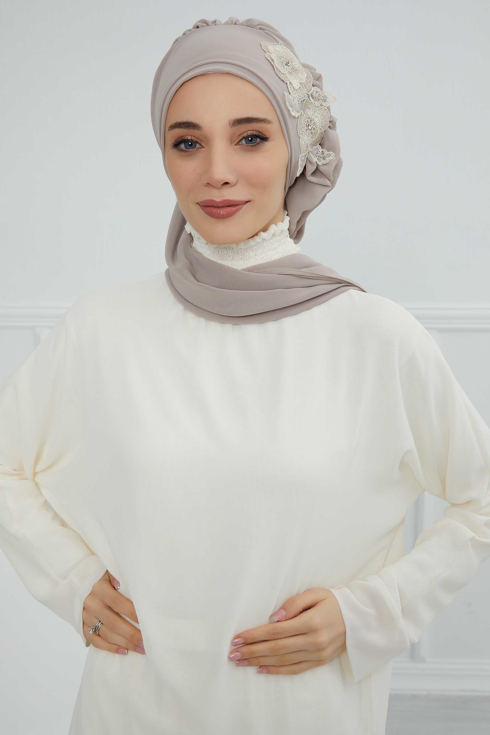 Yandan Fırfırlı Çiçek Aksesuarlı Şifon Hazır Türban,HT-102,HT-102