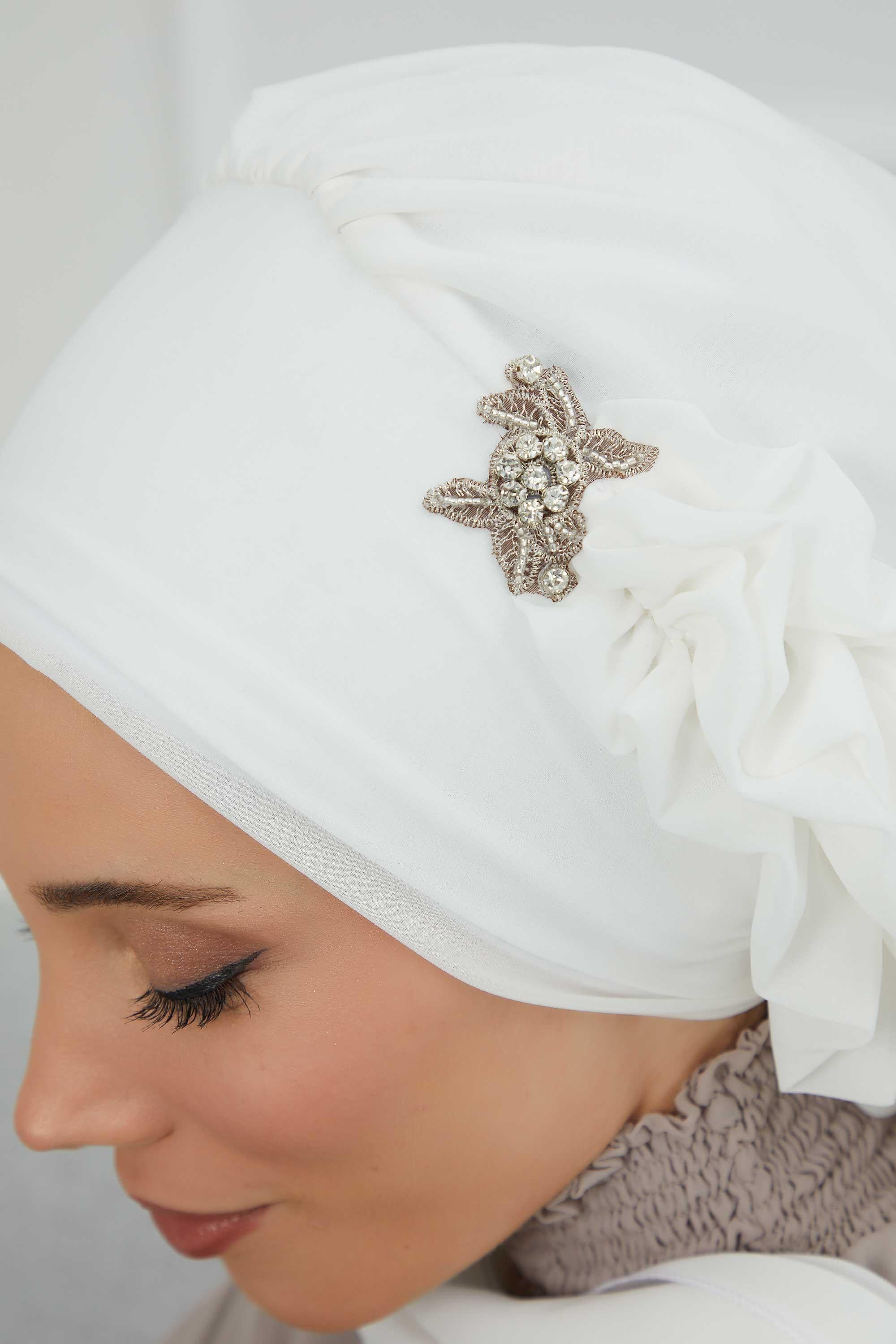 Yandan Fırfırlı Gümüş Aksesuarlı Şifon Hazır Türban,HT-106,HT-106