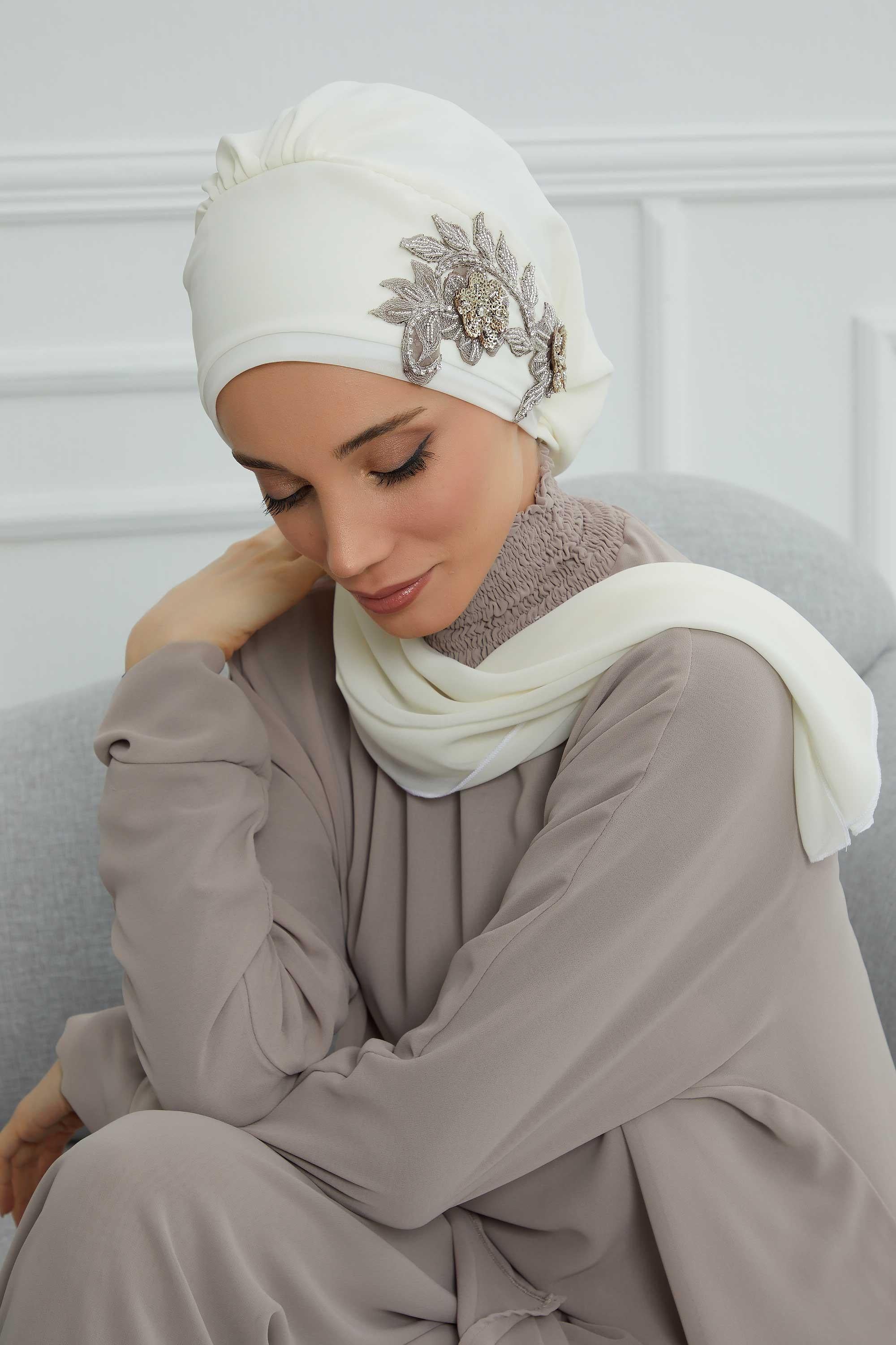 Yandan Taş Çiçek Aksesuarlı Şifon Hazır Türban,HT-104,HT-104