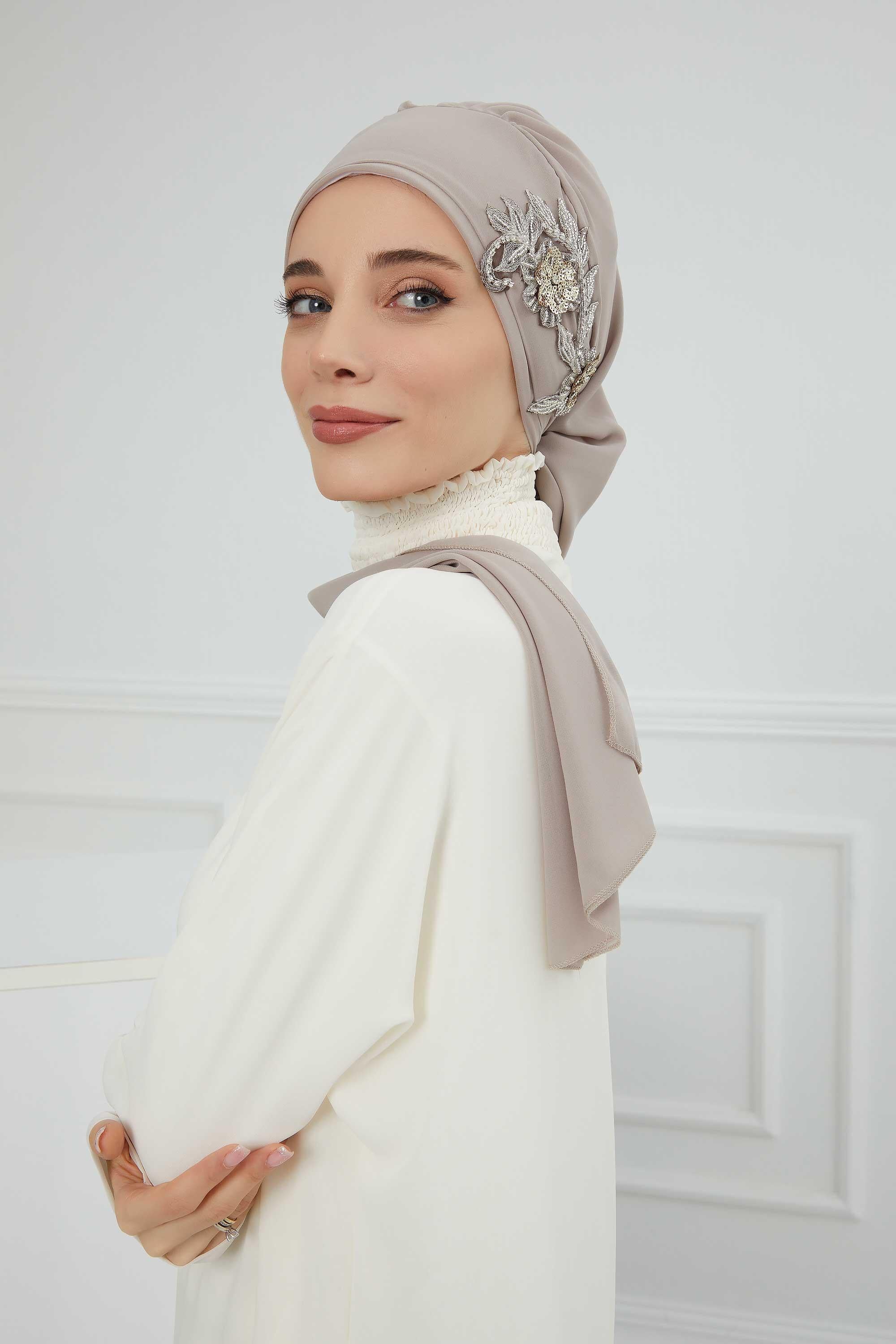 Yandan Taş Çiçek Aksesuarlı Şifon Hazır Türban,HT-104,HT-104